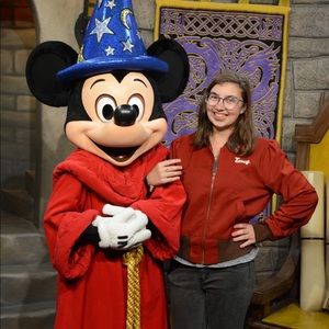 Meet your Posher, Maddie